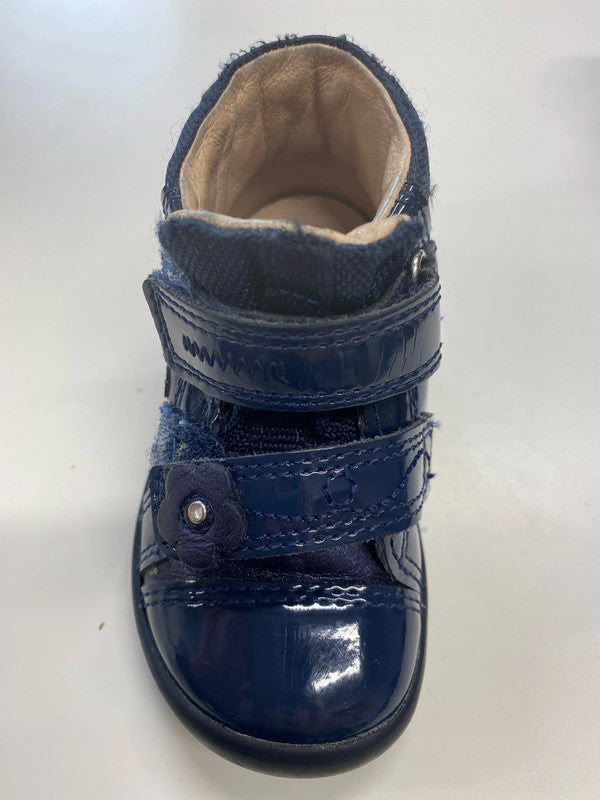 Start-Rite Adorable Navy Patent Flower Leather Shoes Size 4 KM004