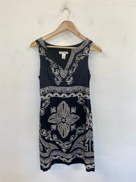 White House Black Market Elegant Black & White Grecian Pattern Mini Dress Size S EL001