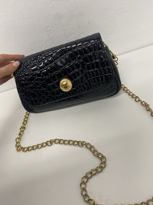 Fred Perry Amy Winehouse Black Gold Charm Chain Bag One Size LB002