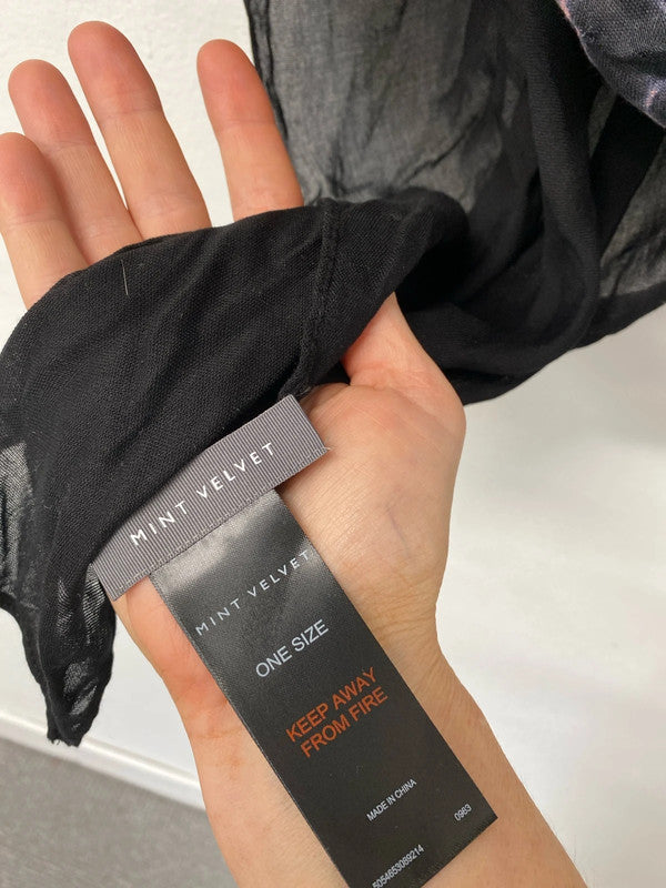 Fabulous Mint  Velvet pink Black Animal leopard print scarf stunning! SS004