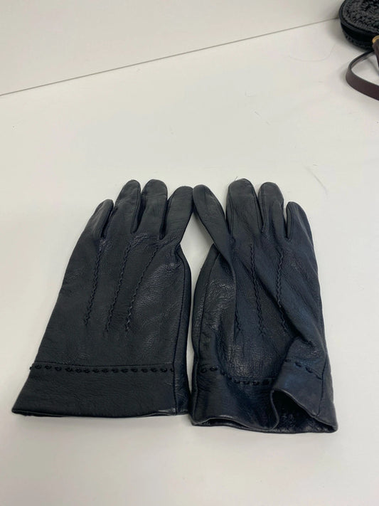Fabulous Fiore black ladies leather gloves UkM/L LD003