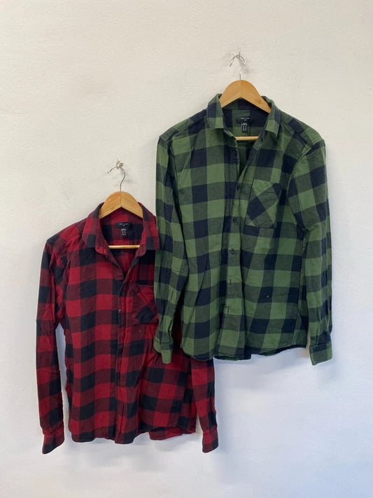 Duo of classic check New Look shirts red green black M #2 JR001