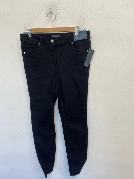 Lovely papaya black ankle grazer jeans UK 12 AO001