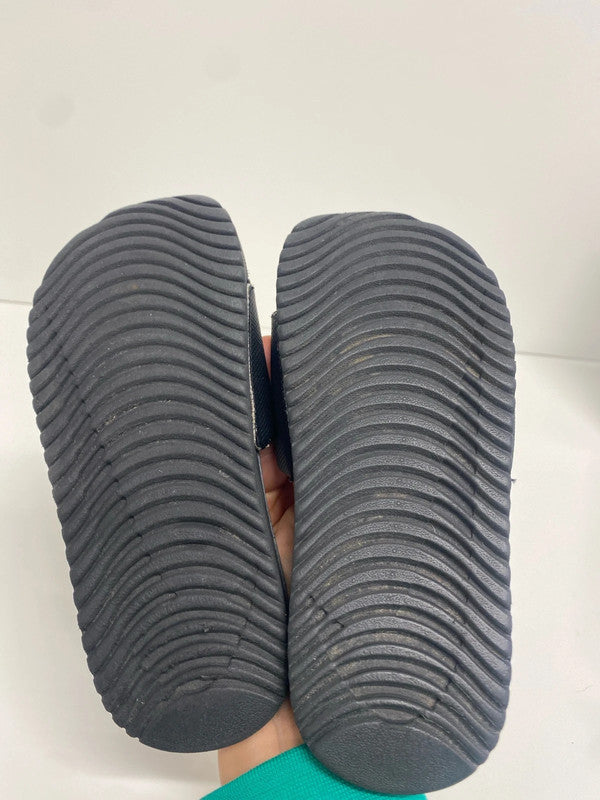 Fab Kids Kawa Nike Black sliders size 13.5 JP001