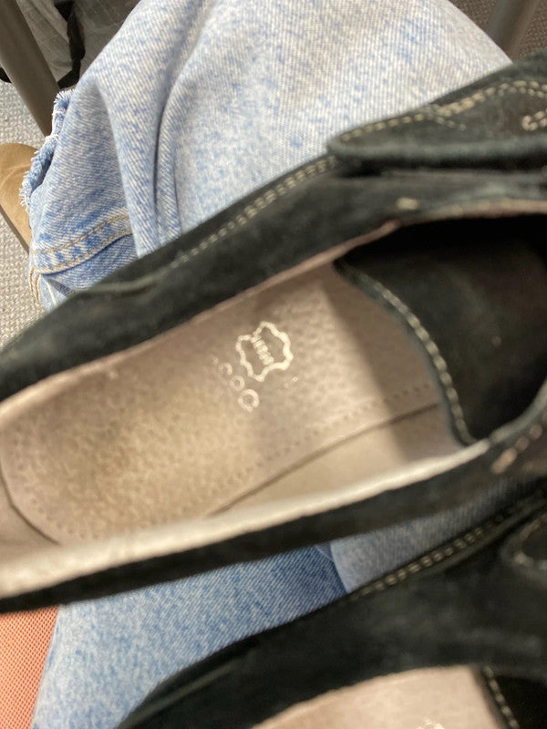 Fabulous Black suede school or smart shoes uk3 JS004