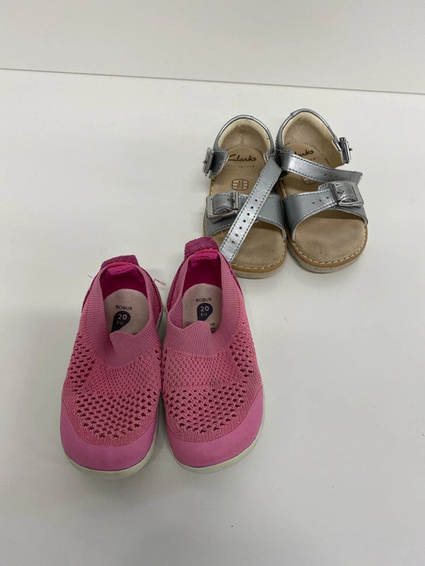 Fab girls Holiday sandal swim shoe bundle Clark’s / Bobux size 4 / Eu 20 #48 AL002