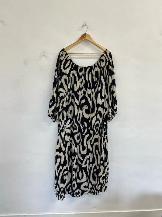 Fun and flirty H&M smock dress uk 14 NC001