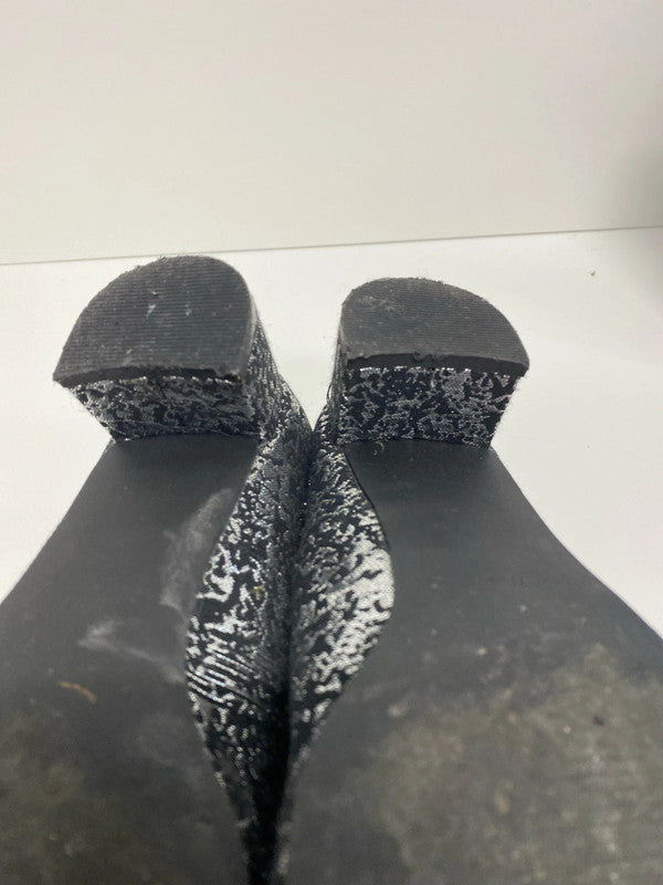 Fab black & Silver jacquard ankle strap occasion shoes Uk7 JW002