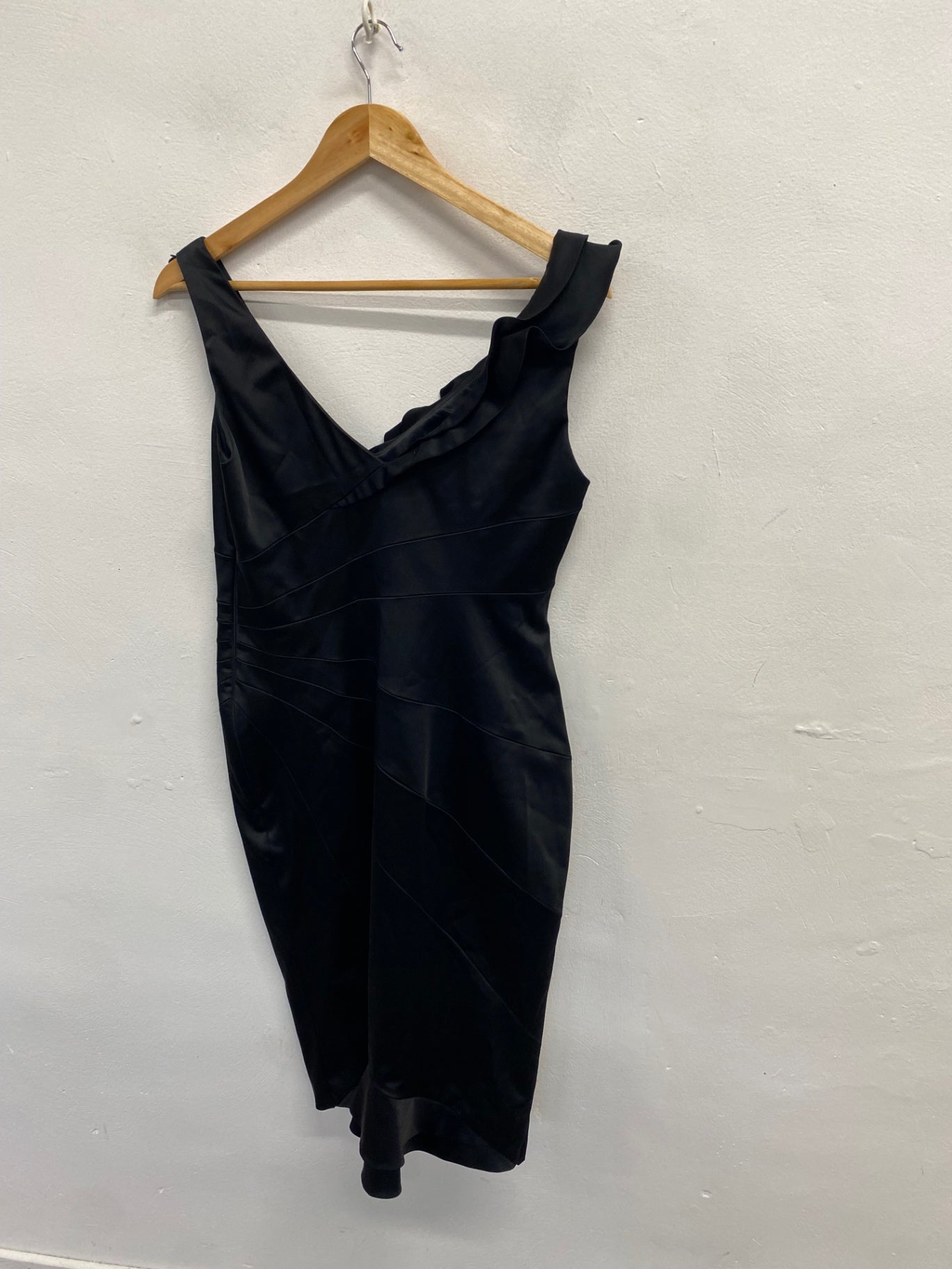 Fabulous Coast paloma Midi Dress UK 12 Black satin formal KC528