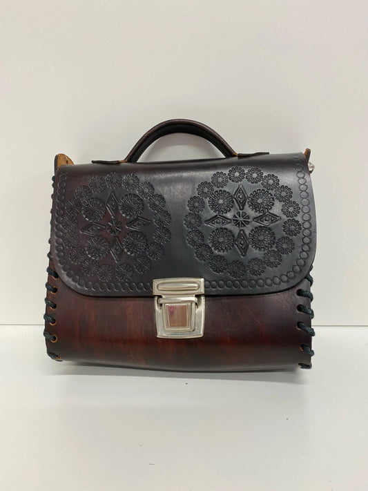 Stunning Vintage tooled leather western handbag JW002