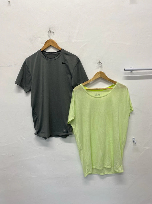 Fabulous duo of Gym T shirts Nike oversized Uk14 #19 NN001