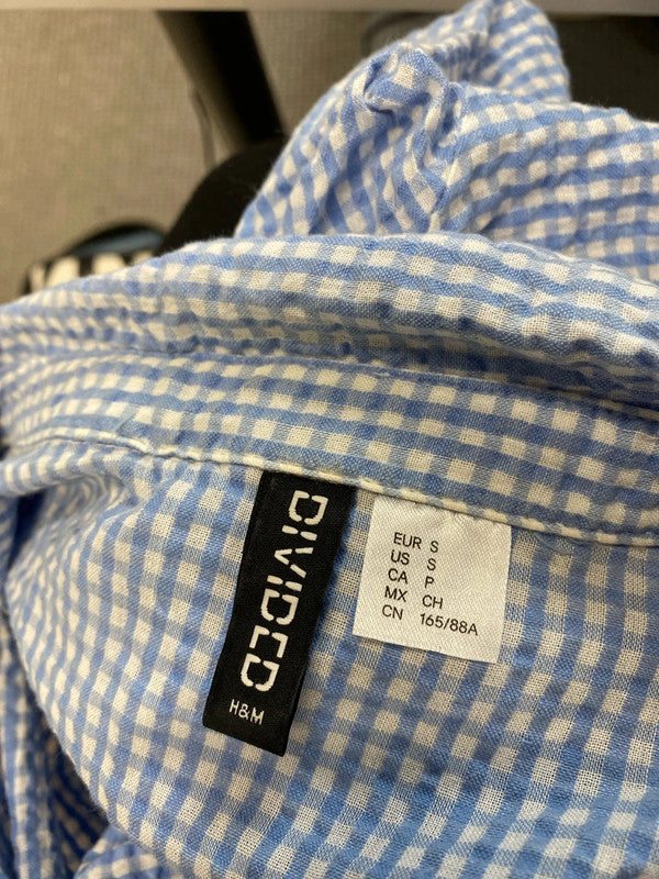 Lovely H&M blue seer sucker checked shirt UK S LB005