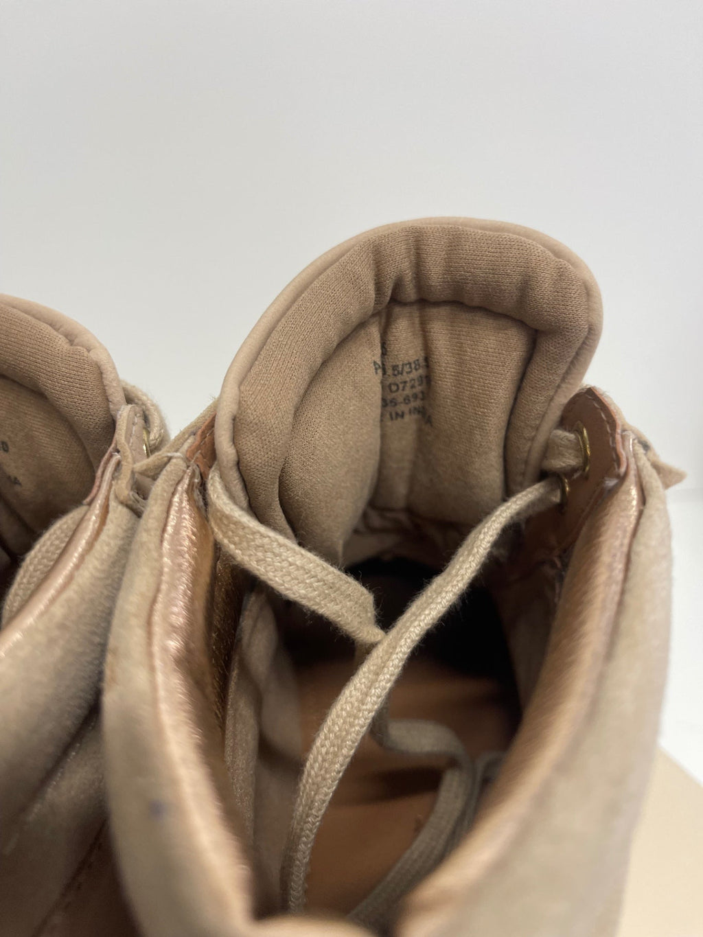 Stunning Next leather high top gold  Sneakers Uk5.5 Beige kS544