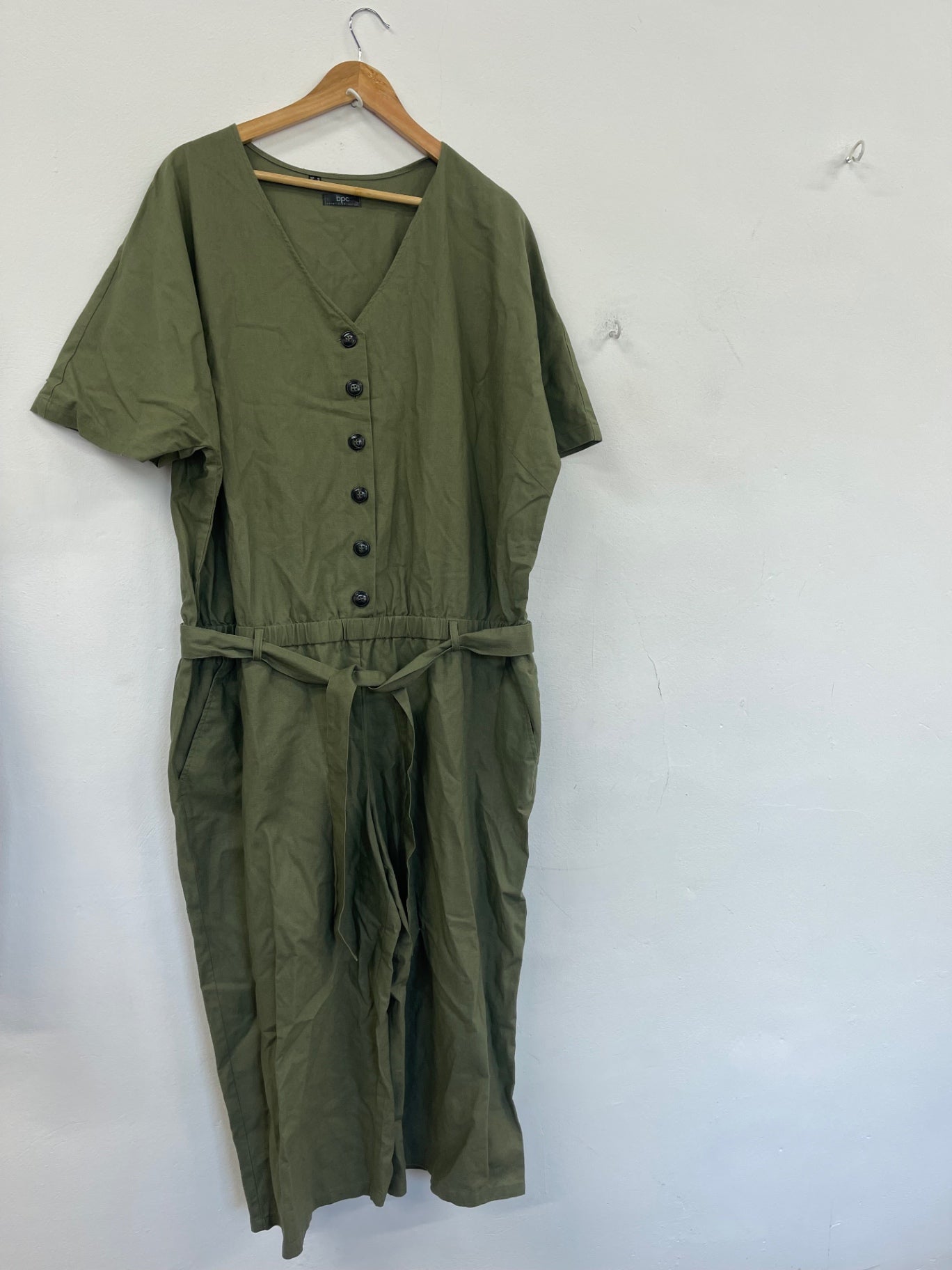 Stunning bpc Linen Cotton Jumpsuit UK24 Olive green LL554