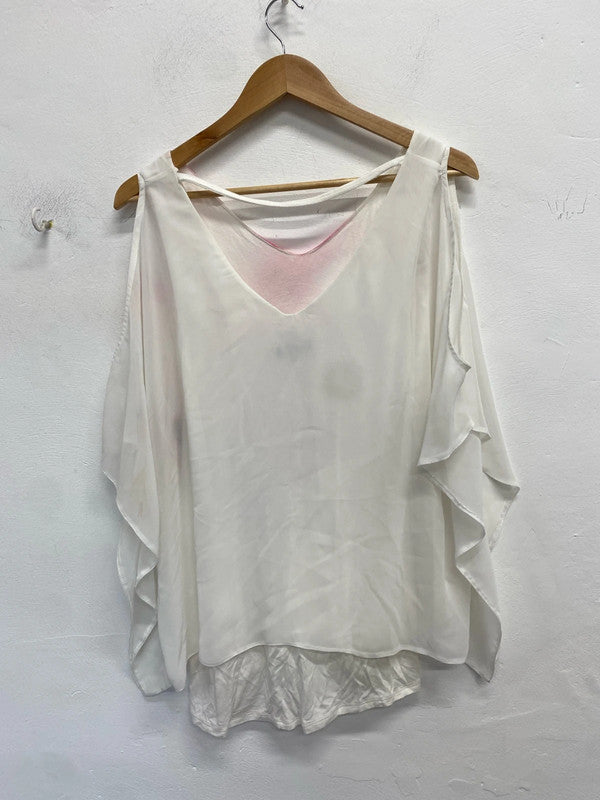 Lovely Wallis cut out shoulder floral cut out shoulder top UK S KM004