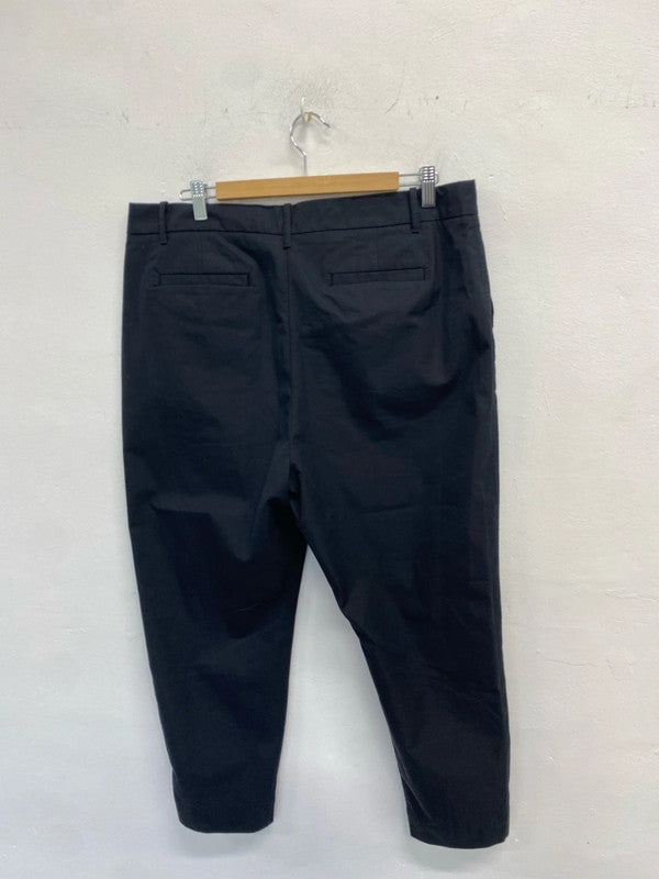 Lovely marks and Spencer reg length navy trousers UK 18 KN002