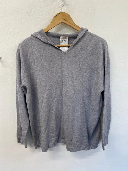 Gorgeous Oltre soft grey hoody knit S/M FE001