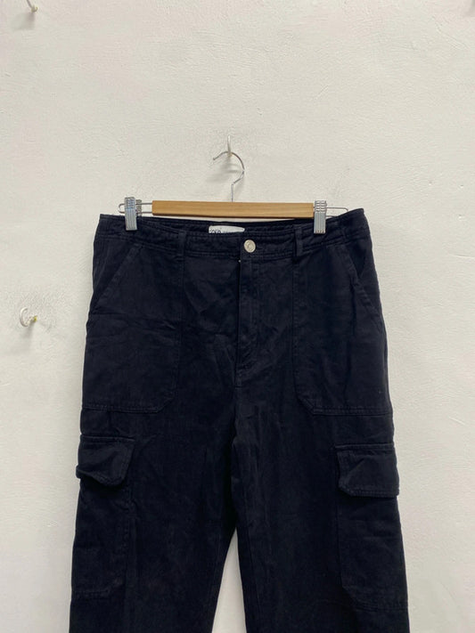 Stunning Zara black cargo trousers UK 12 KS002