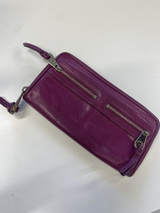 Lovely Mulberry Large Clutch Zip Around Purse in Fuchsia Leather One Size JP001