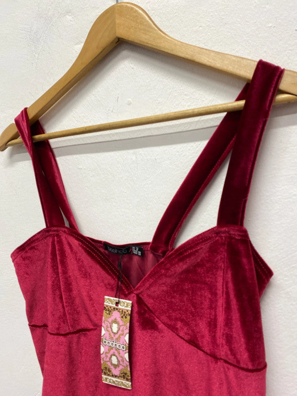 Fabulous Boohoo red velvet Bodycon dress Uk12 LB001
