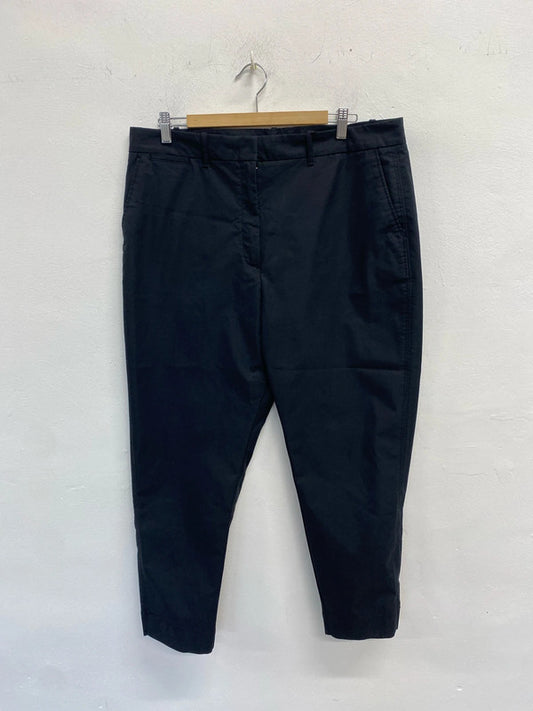 Lovely marks and Spencer reg length navy trousers UK 18 KN002