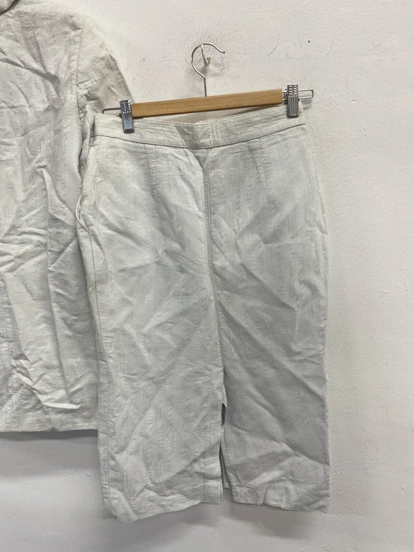 Fabulous Vintage 1980’s St Michael’s M&S embroidered suit Uk10/12 EC003