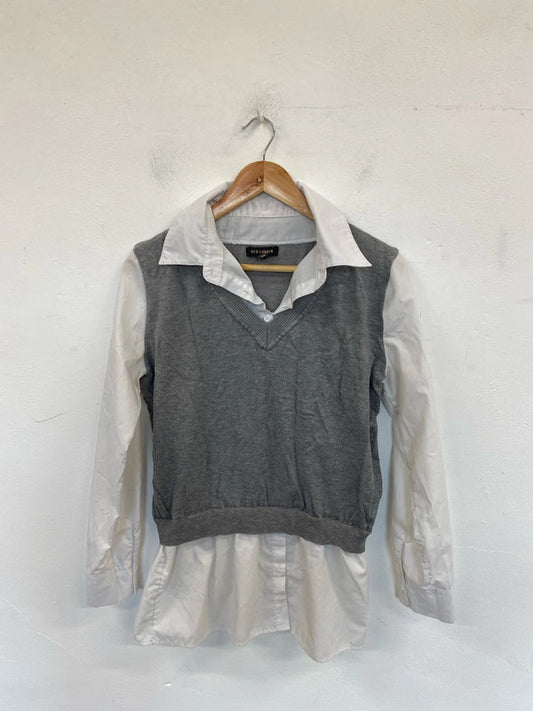 QED London Preppy Grey & White Vest Shirt Size M PJ001