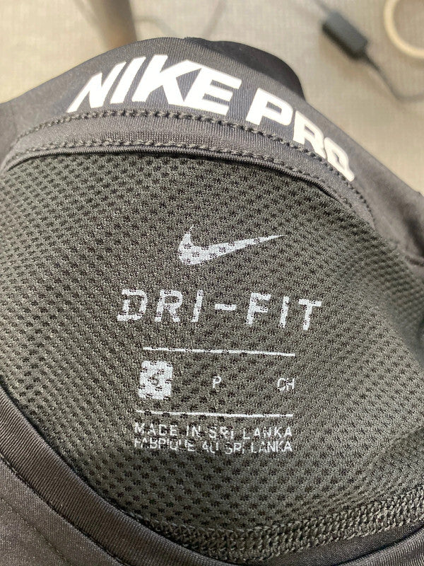 Lovely Nike dri fit training top black UK S SD002