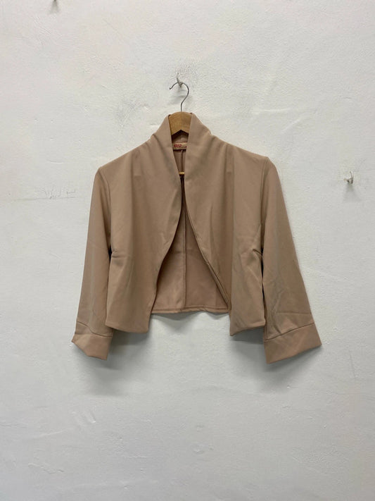 Fabulous Krisp beige bolero crepe jacket Uk14 LW005