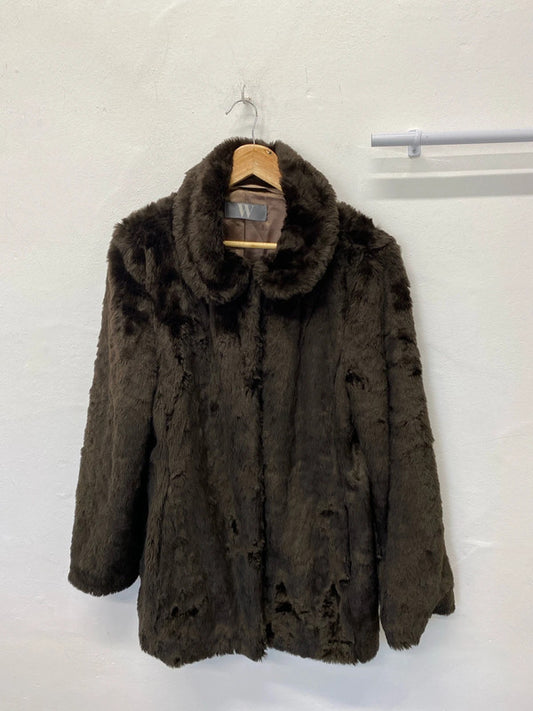 Fabulous chocolate vintage BHS midi faux fur coat Uk14 AO001