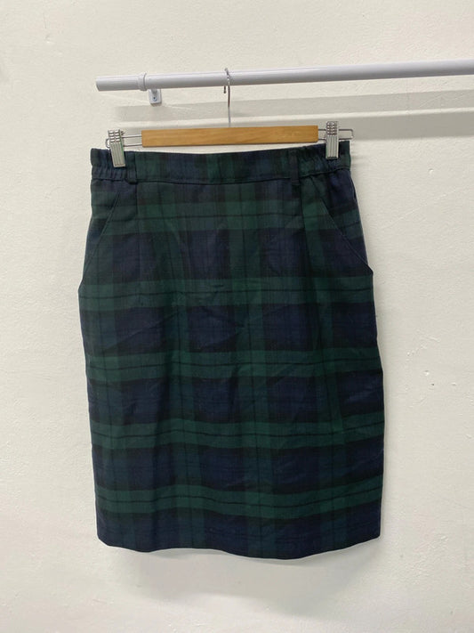 Fabulous Black watch Tartan pencil skirt Uk10 Classic JB005