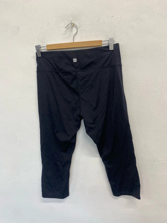 Lovely mountain warehouse black cropped leggings UK 14 LW005