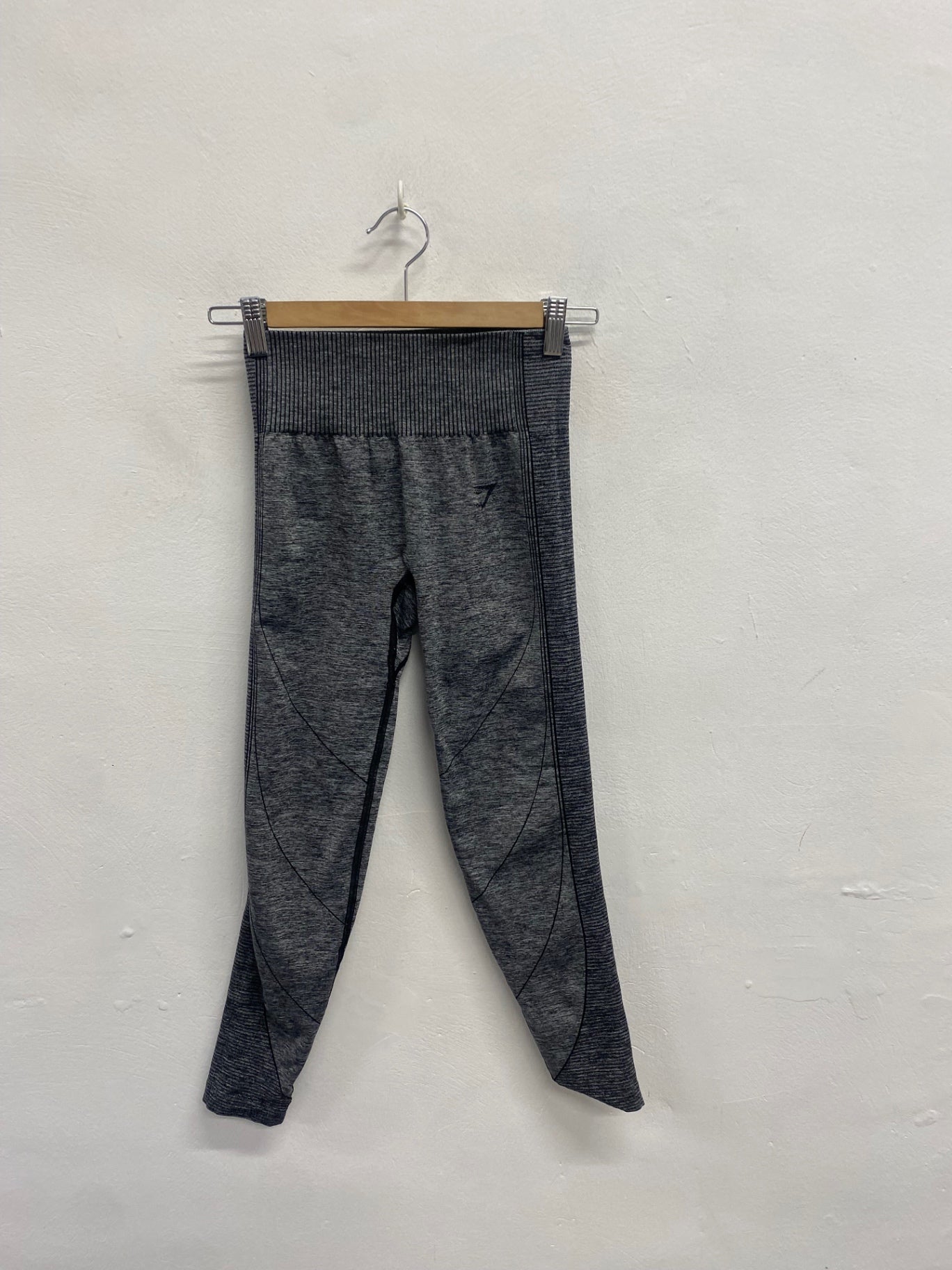 Fabulous Gymshark Leggings UK 8 Grey marl seamless 7/8 SA514