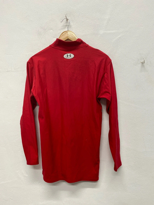 Classic men’s Underarmour Red high neck cold gear top UkXL LD003