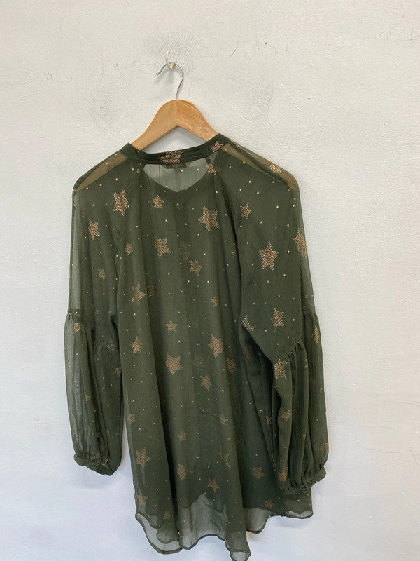 Lovely next semi sheer khaki star blouse UK 20 RM002