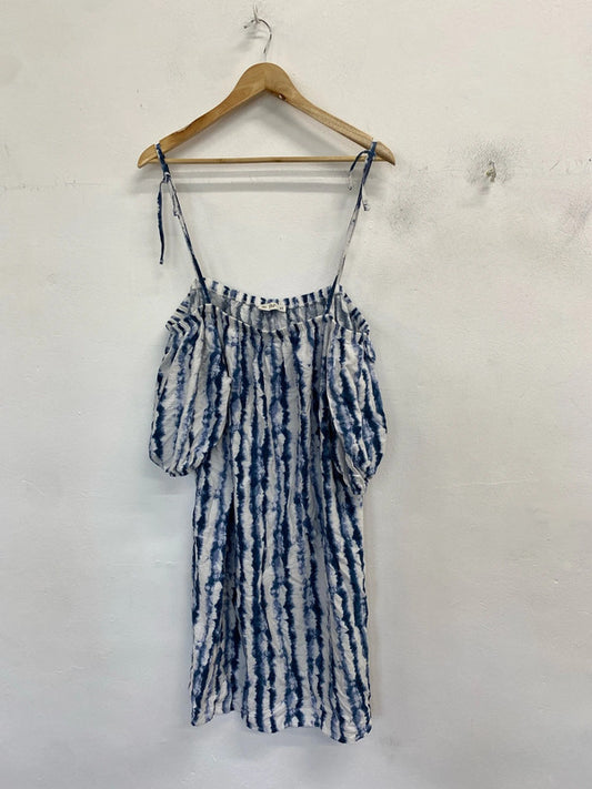 Lovely tu blue white tie dye stripe summer dress UK 20 RG021