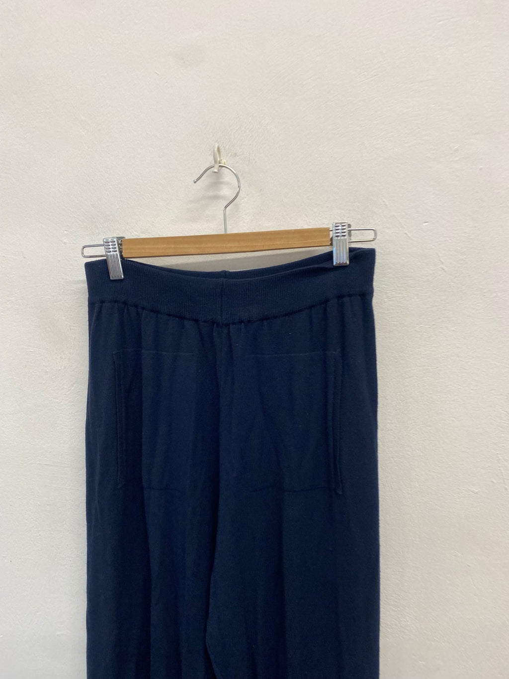 Stunning Sibinlinnebjerg Harem trousers UK 10 Navy knit SO560