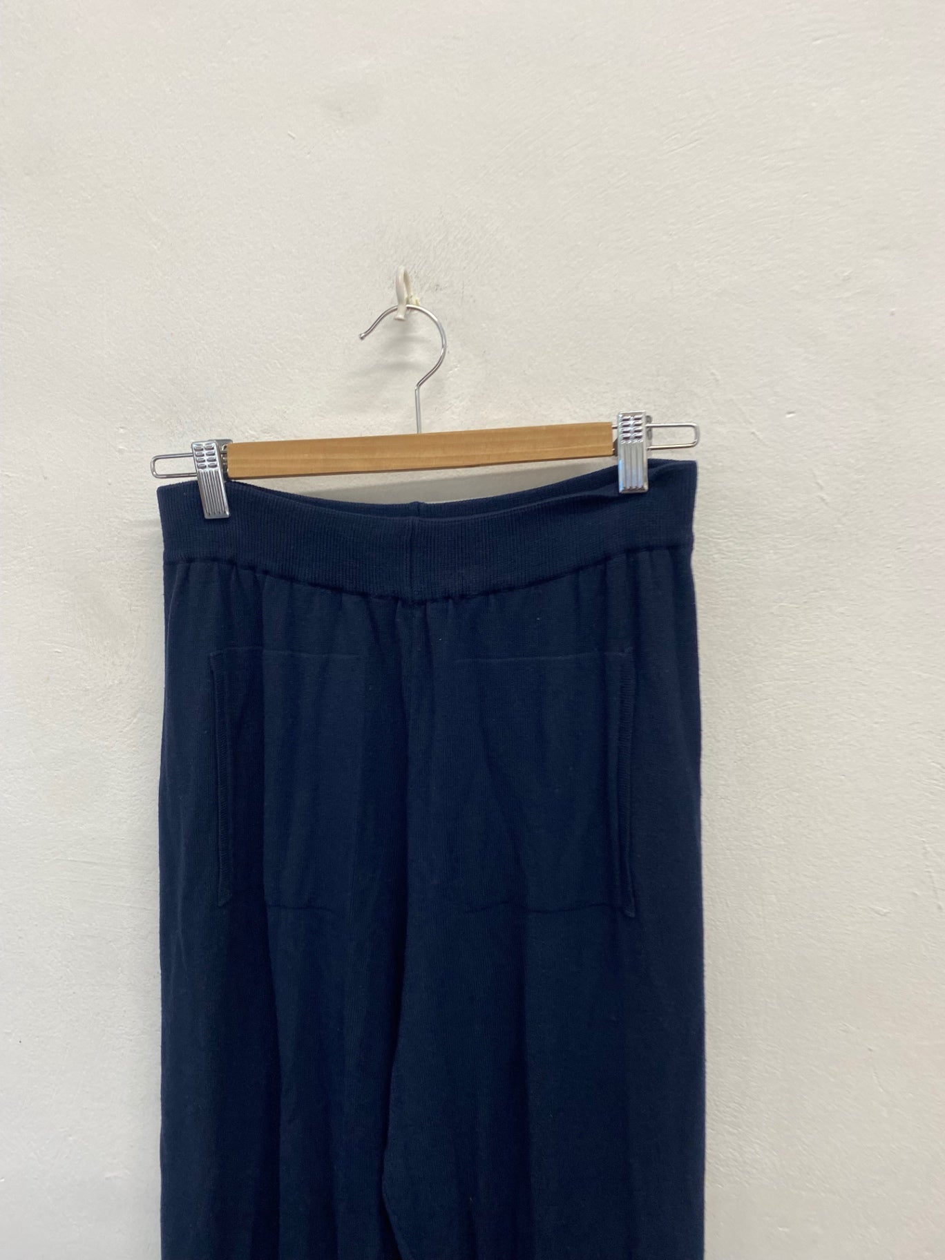 Stunning Sibinlinnebjerg Harem trousers UK 10 Navy knit SO560