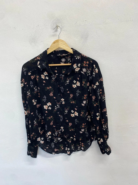 Lovely m&s black floral shirt blouse UK 10 JH001