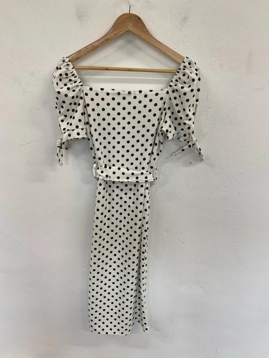 Boohoo Chic White & Black Polkadot Midi Dress UK 12 MB001