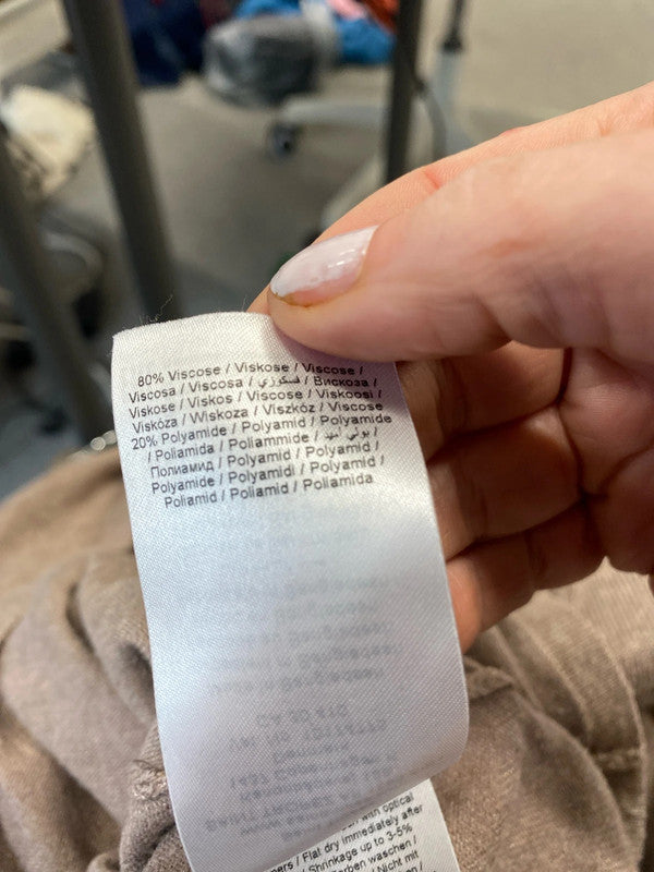 Stunning St Tropez neutral brown loose fit knit UkM SR006