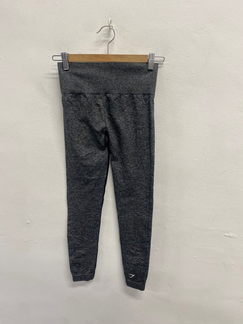 Fabulous Gymshark Leggings UK 8 Grey active seamless SA514
