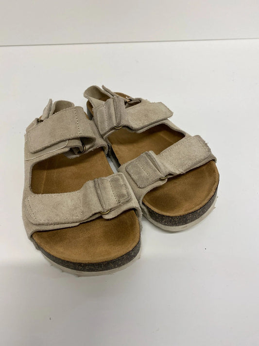 Fabulous Taupe kids sandals summer perfect age Uk2 EUR 34 KS002