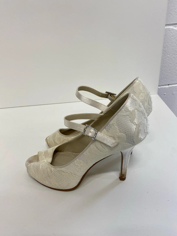 Fabulous Rainbow Cream Lace Heels event occasion UK6 KM004