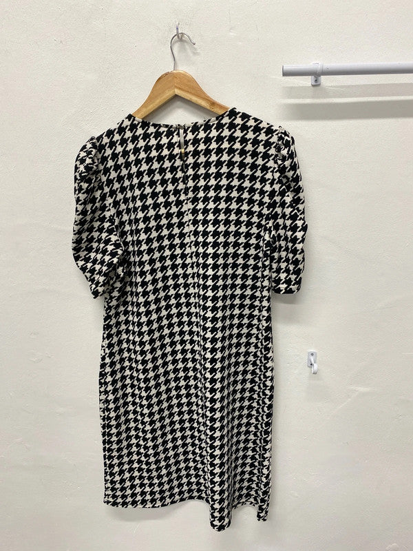 Fabulous Friends Like These houndstooth retro vibes dress Uk 12 AO001