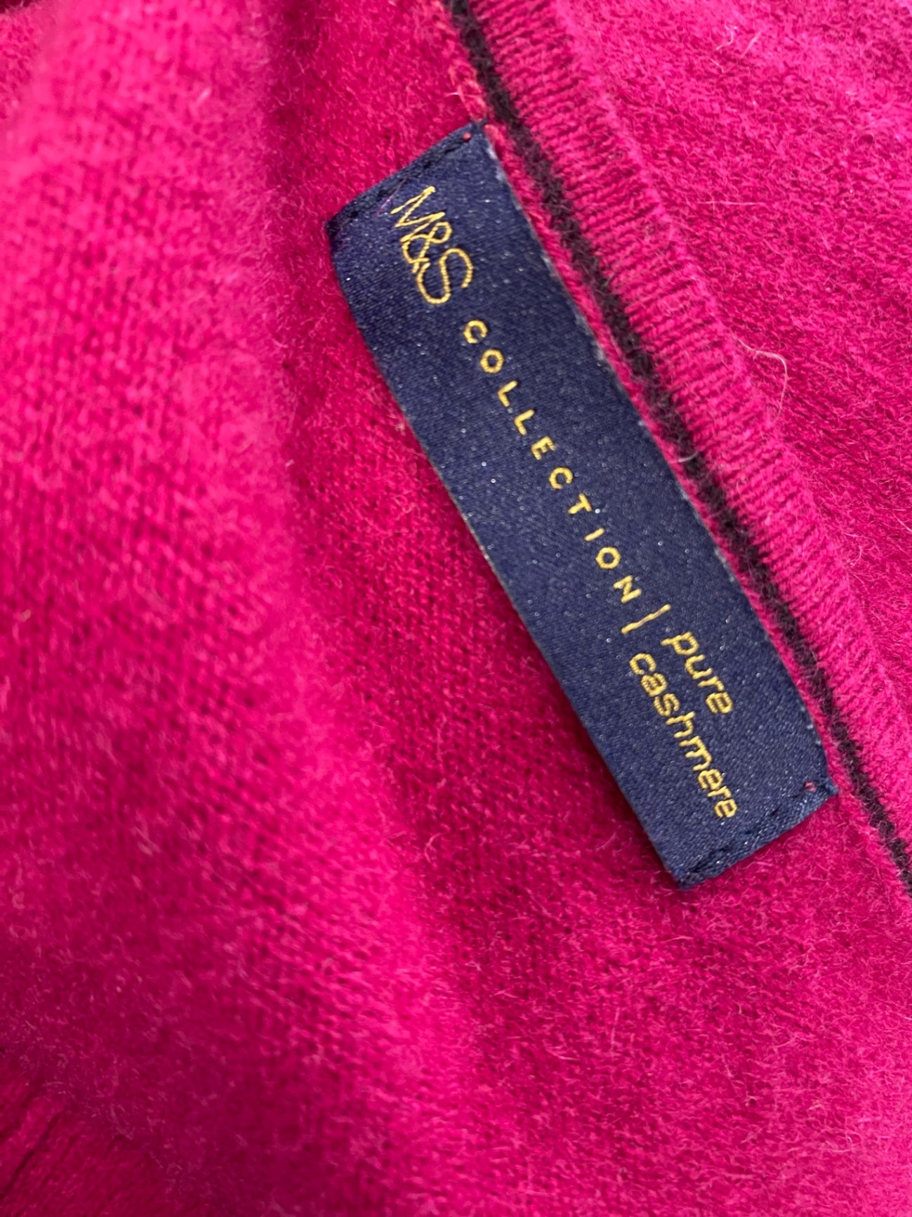 Stunning M&S Knitted jumper UK 18 Magenta pink cashmere SO560