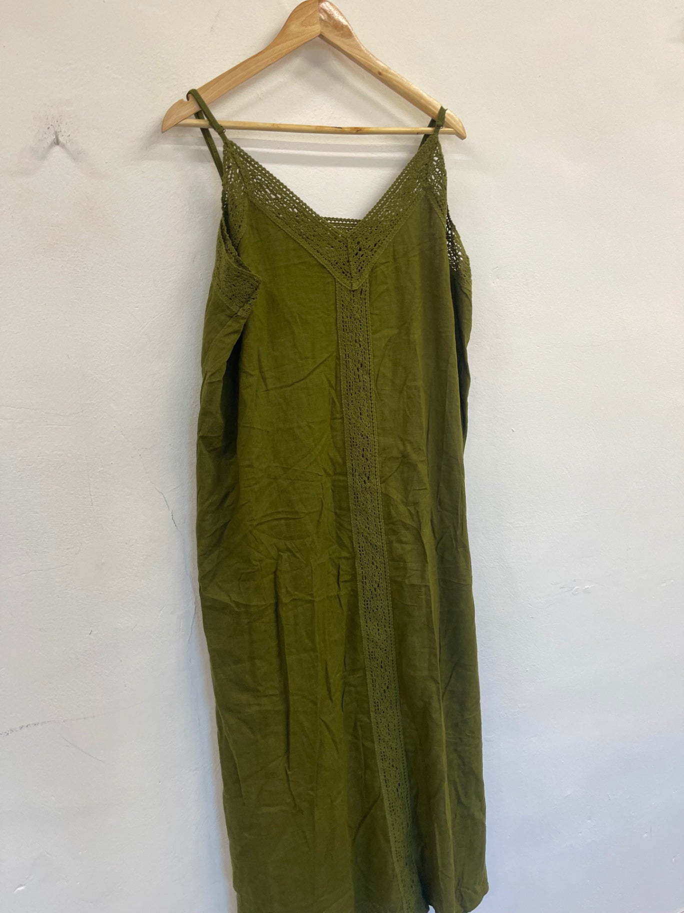 Fabulous M&S Dress UK18 Olive Green floaty line blend boho RM531