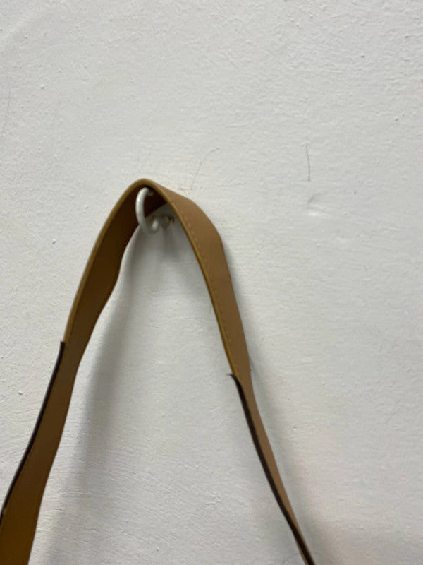 Super cute Accessorize Tan handbag faux leather KM004