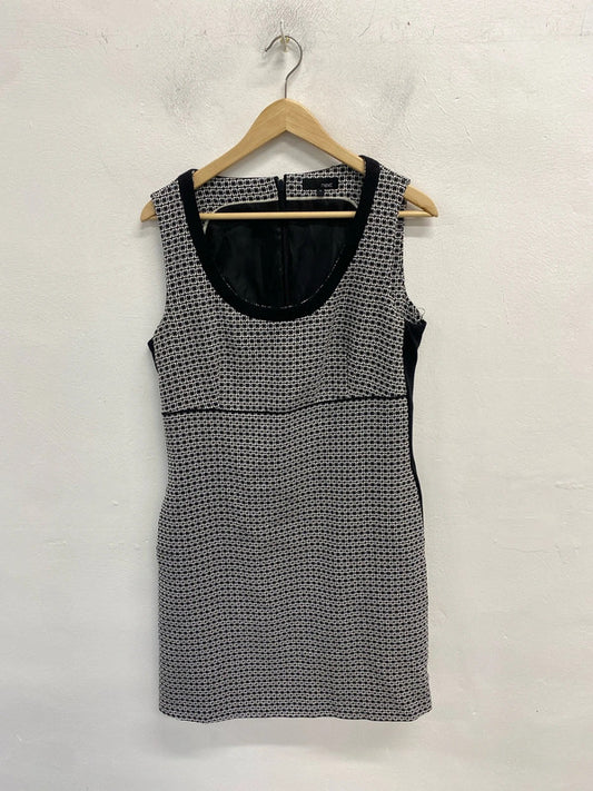 Gorgeous next black white square pattern midi formal dress UK 14 FR001
