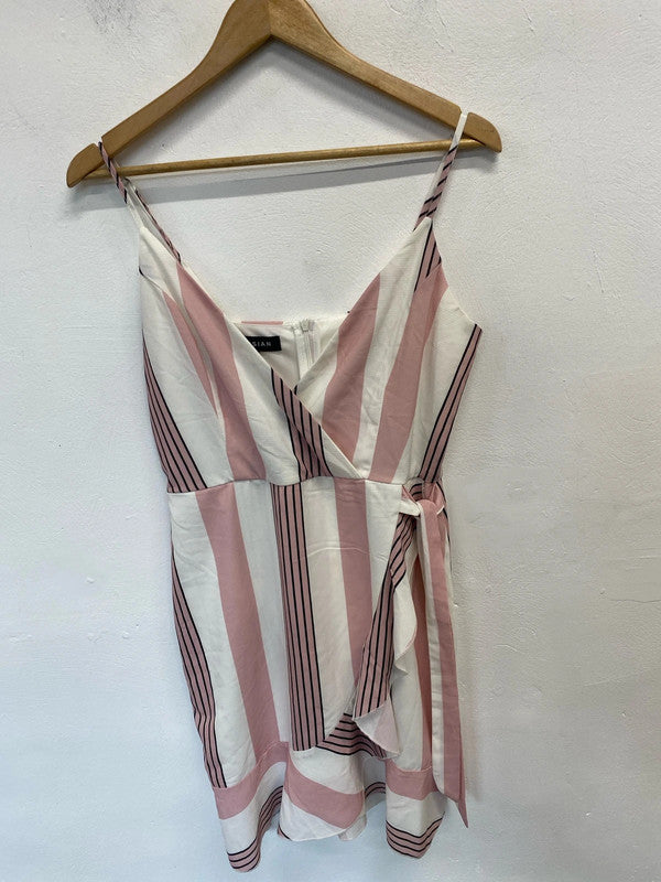 Lovely Parisian white pink stripe summer dress UK 12 JB001